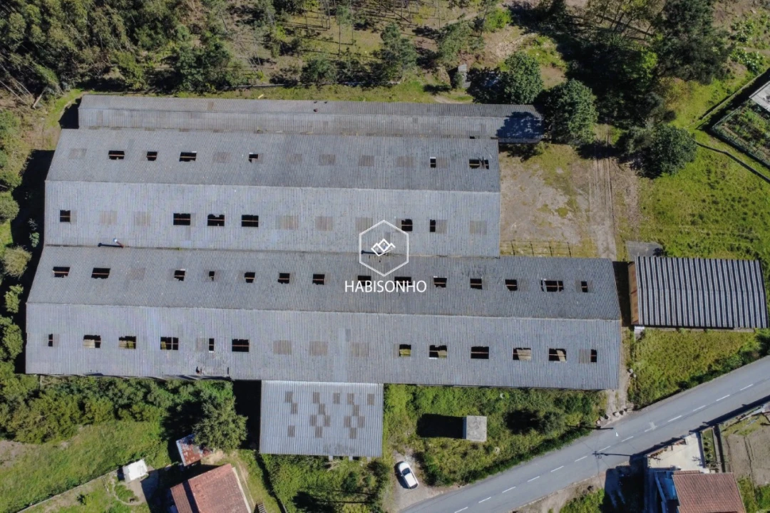 Armazém para Venda em Foz do Sousa e Covelo Foto 19