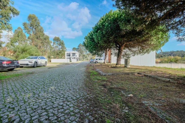 Terreno para Venda em Anta e Guetim Foto 9