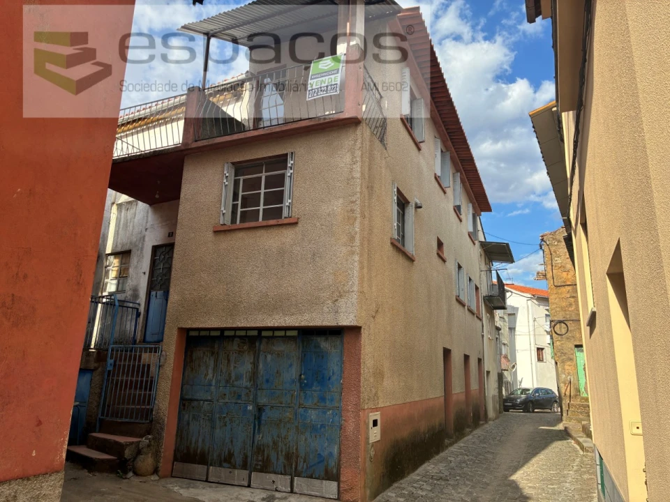 Moradia T3 para Venda em Barroca Foto 1