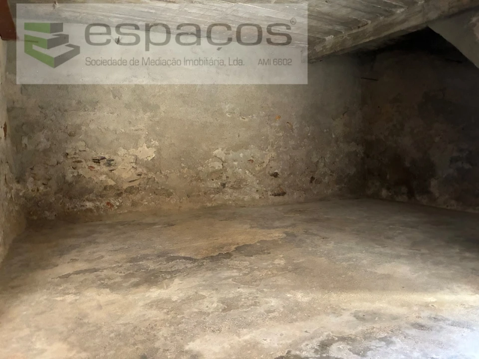 Moradia T3 para Venda em Barroca Foto 32