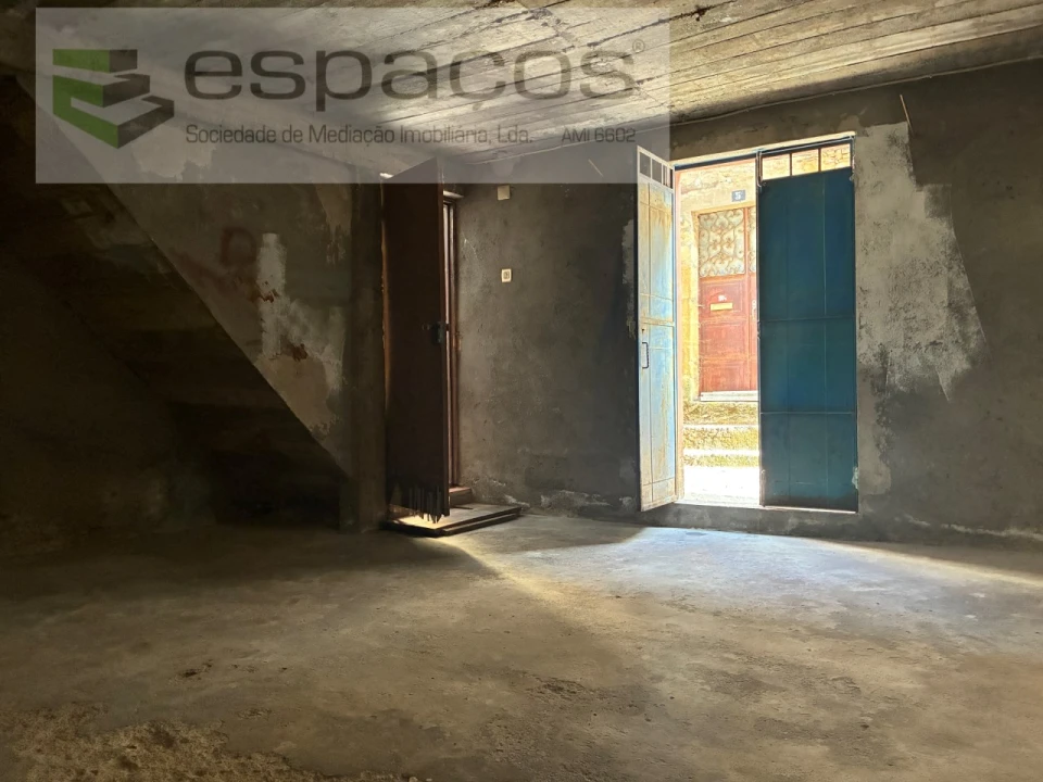 Moradia T3 para Venda em Barroca Foto 31