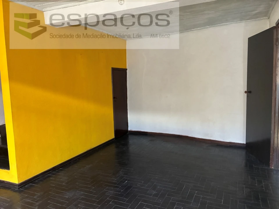 Moradia T3 para Venda em Barroca Foto 7