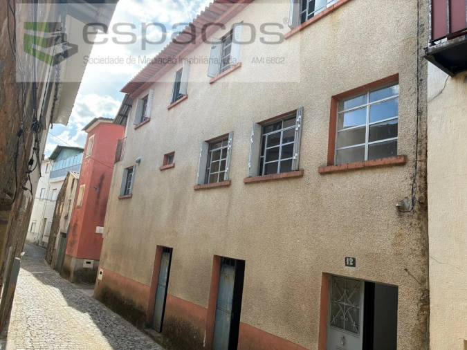 Moradia T3 para Venda em Barroca Foto 2