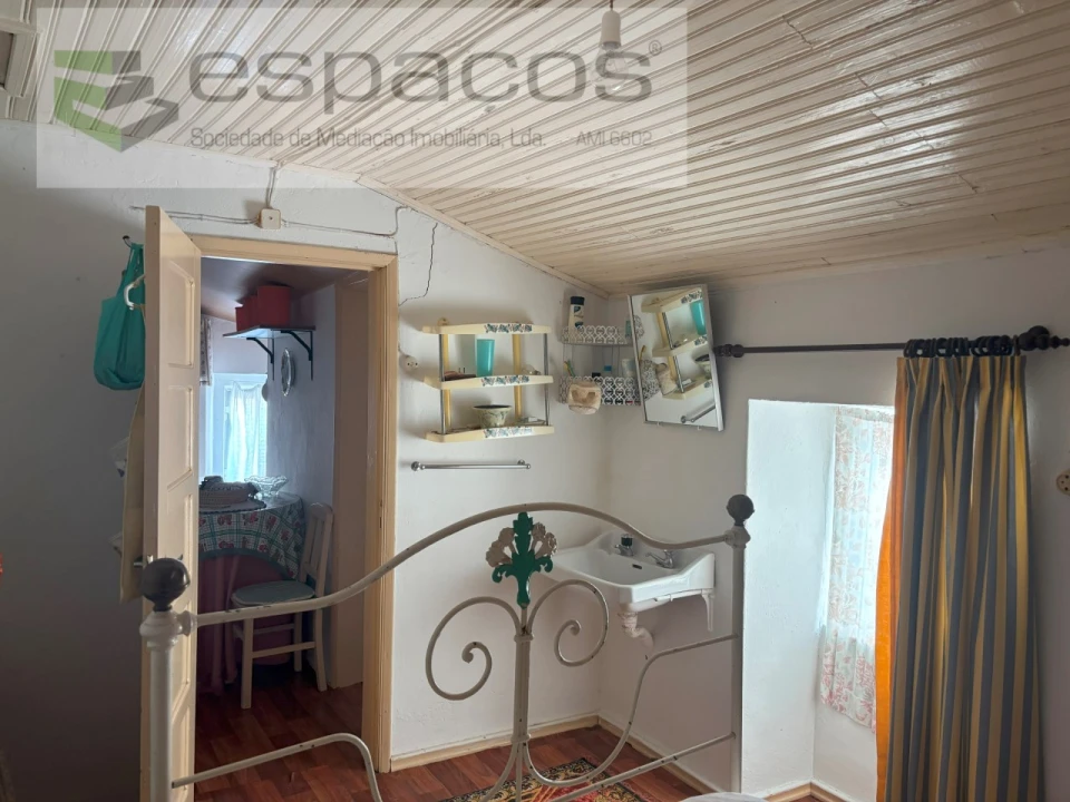 Moradia T2 para Venda em Vila Velha de Rodão Foto 7
