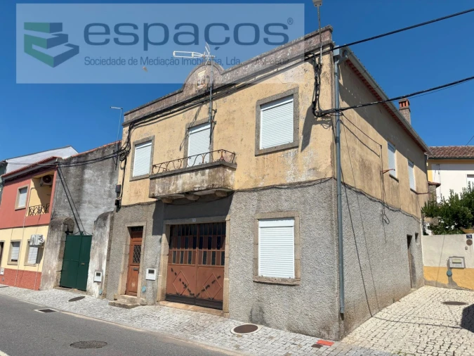 Moradia T3 para Venda em Escalos de Baixo e Mata