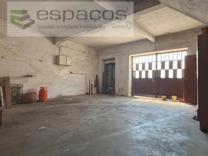 Moradia T3 para Venda em Escalos de Baixo e Mata Foto 3