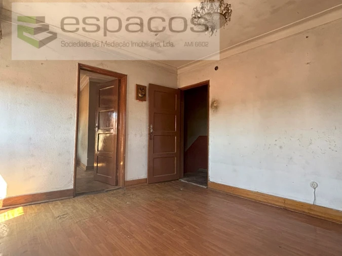 Moradia T3 para Venda em Escalos de Baixo e Mata Foto 18