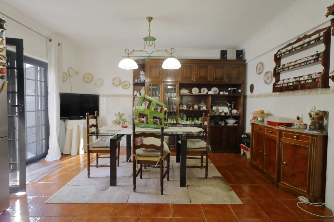 Moradia T3 para Venda em Corroios Foto 4