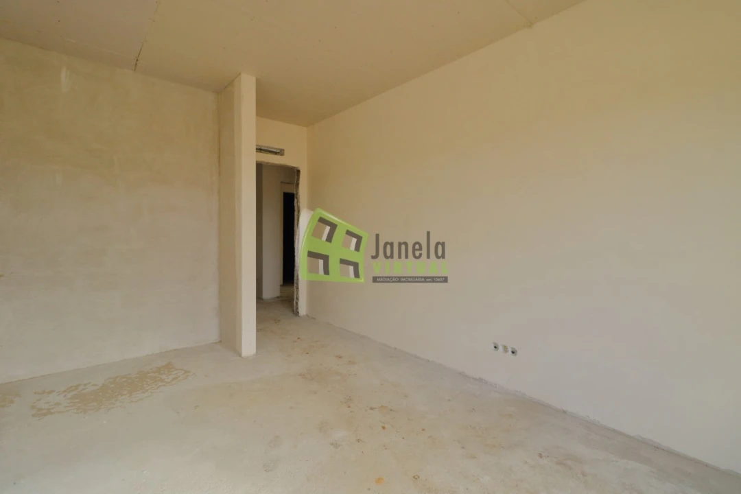 Moradia T4 para Venda em Quinta do Anjo Foto 8