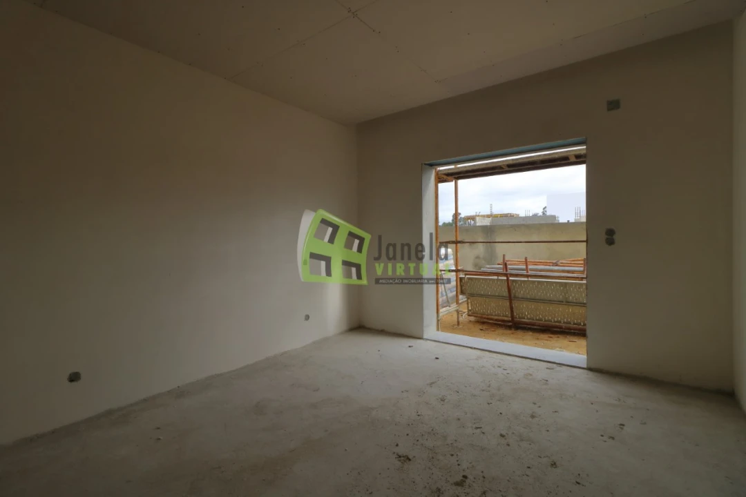 Moradia T4 para Venda em Quinta do Anjo Foto 14