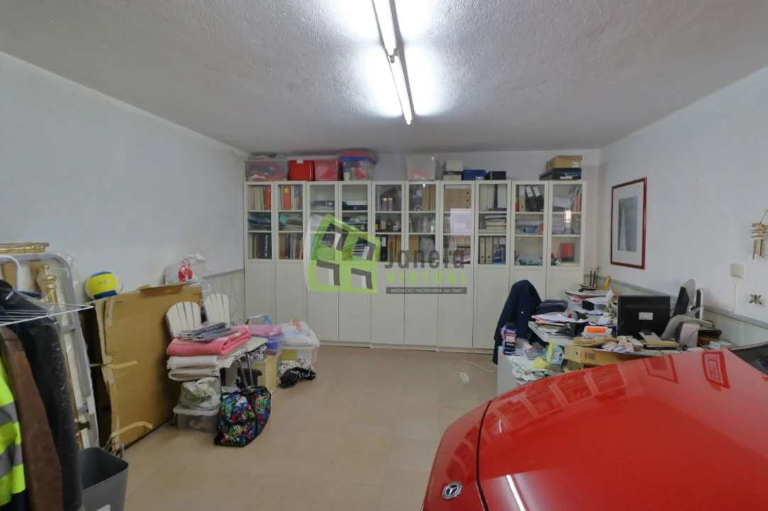 Moradia T3 para Venda em Corroios Foto 39