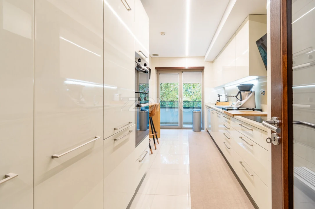 Apartamento T2 para Arrendamento em São Vitor (Braga) Foto 12