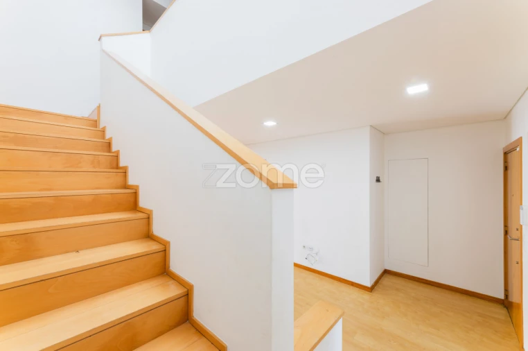 Moradia T3 para Venda em Gamil e Midões Foto 19