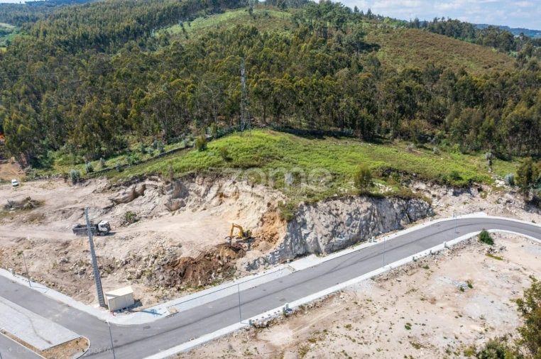 Terreno Comércio / Armazém para Venda em Vilela Foto 16