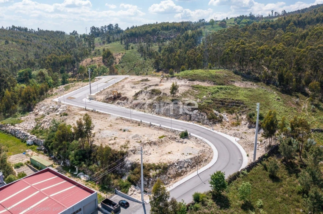 Terreno Comércio / Armazém para Venda em Vilela Foto 10