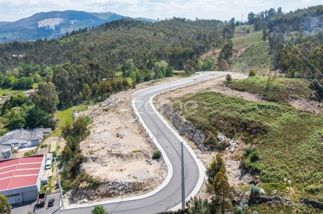 Terreno Comércio / Armazém para Venda em Vilela Foto 16