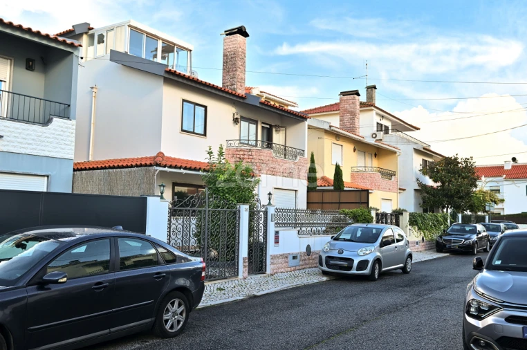 Moradia T6 para Venda em Cascais e Estoril Foto 44