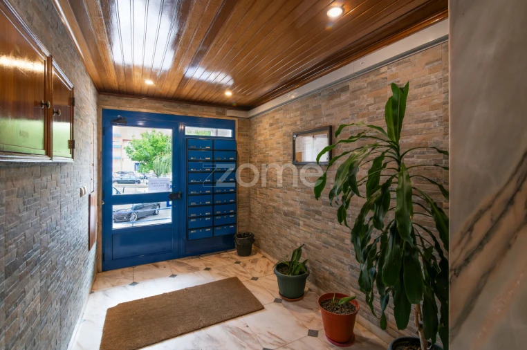 Apartamento T2 para Venda em Massamá e Monte Abraão Foto 20