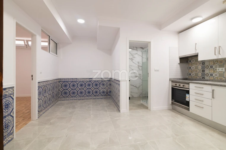 Apartamento T2 para Venda em Massamá e Monte Abraão Foto 11