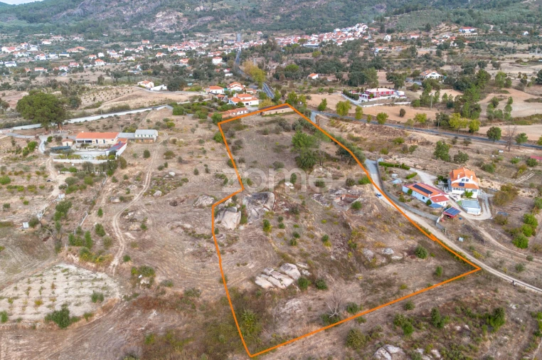 Terreno para Venda em Vale de Prazeres e Mata da Rainha Foto 2