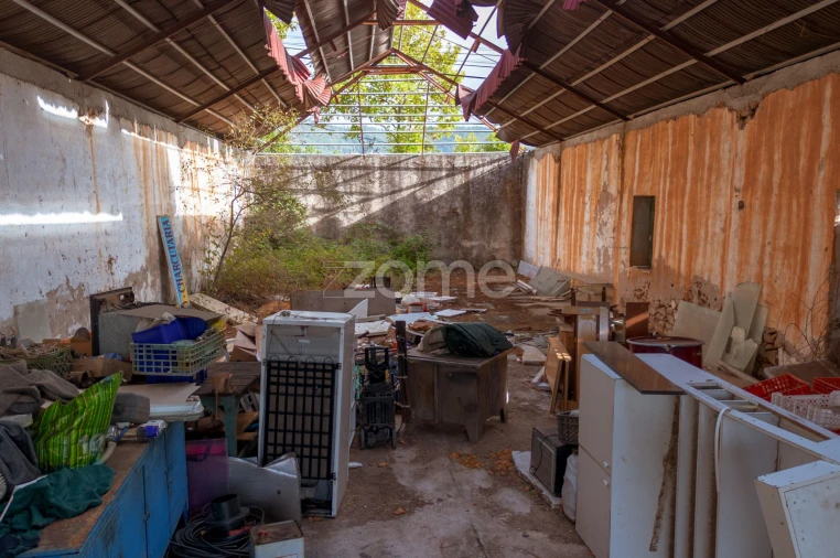 Terreno para Venda em Vale de Prazeres e Mata da Rainha Foto 6