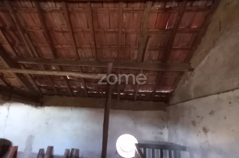 Moradia T2 para Venda em Aguada de Cima Foto 9