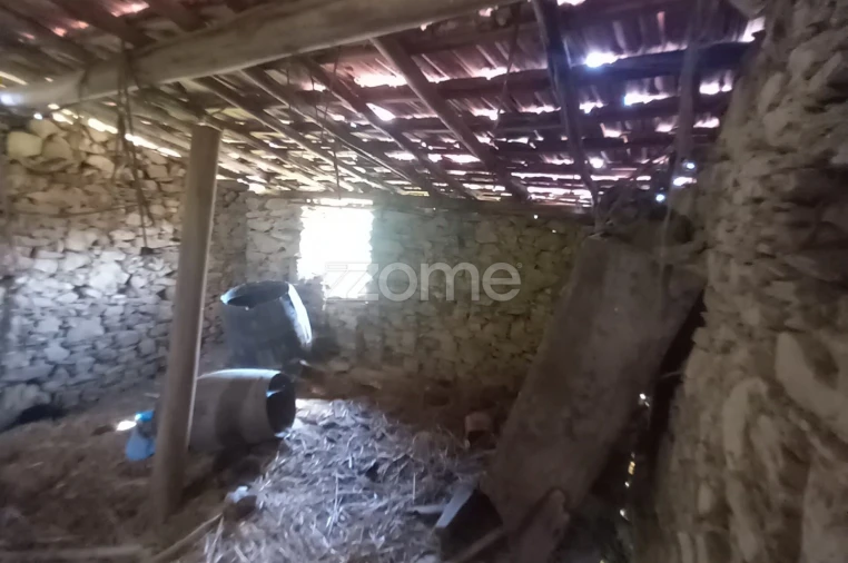 Moradia T2 para Venda em Aguada de Cima Foto 10