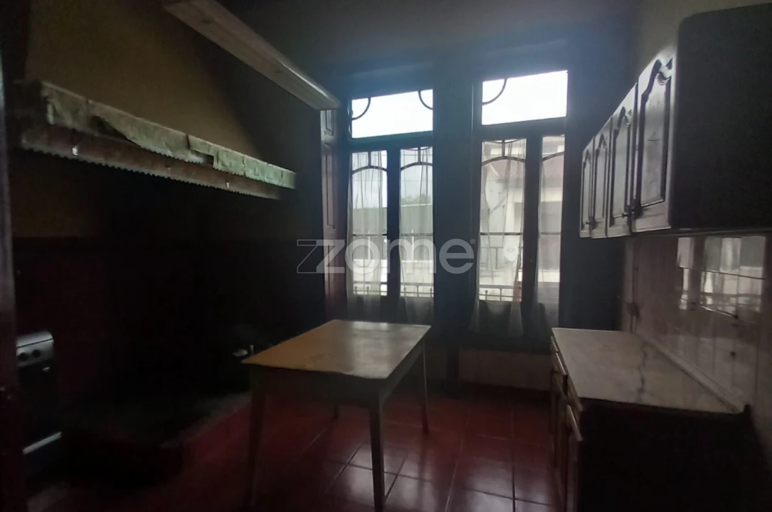 Moradia T2 para Venda em Aguada de Cima Foto 31