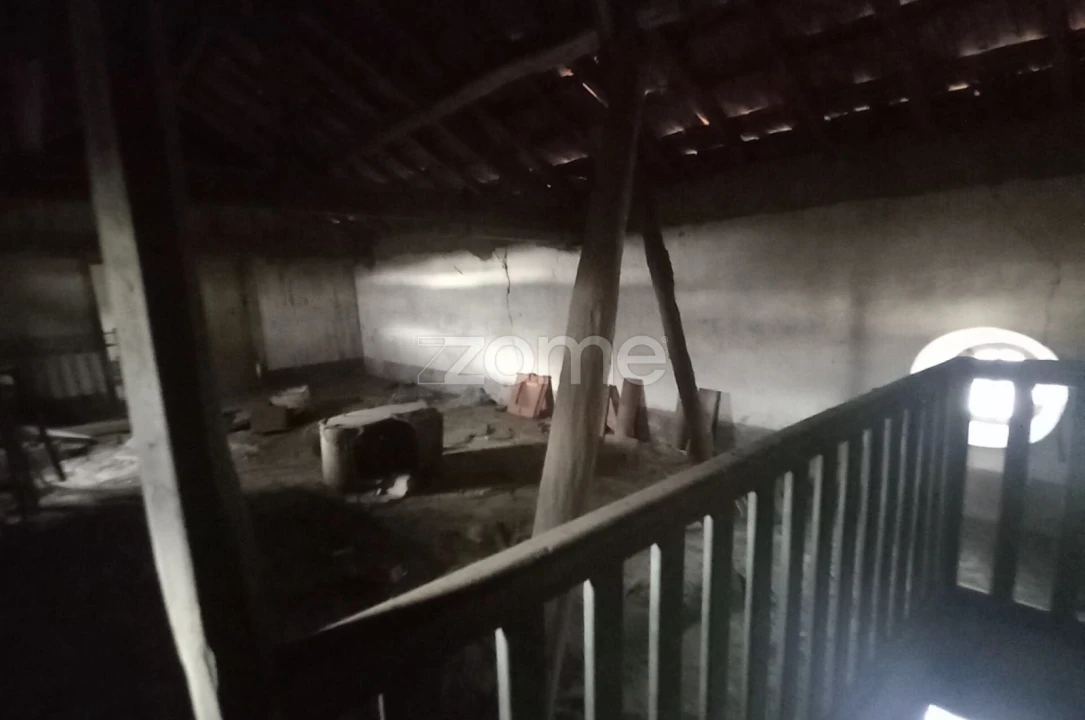 Moradia T2 para Venda em Aguada de Cima Foto 57