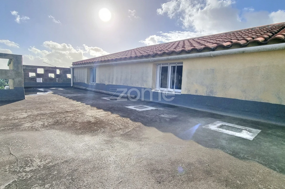 Moradia T3 para Venda em Cabouco Foto 27