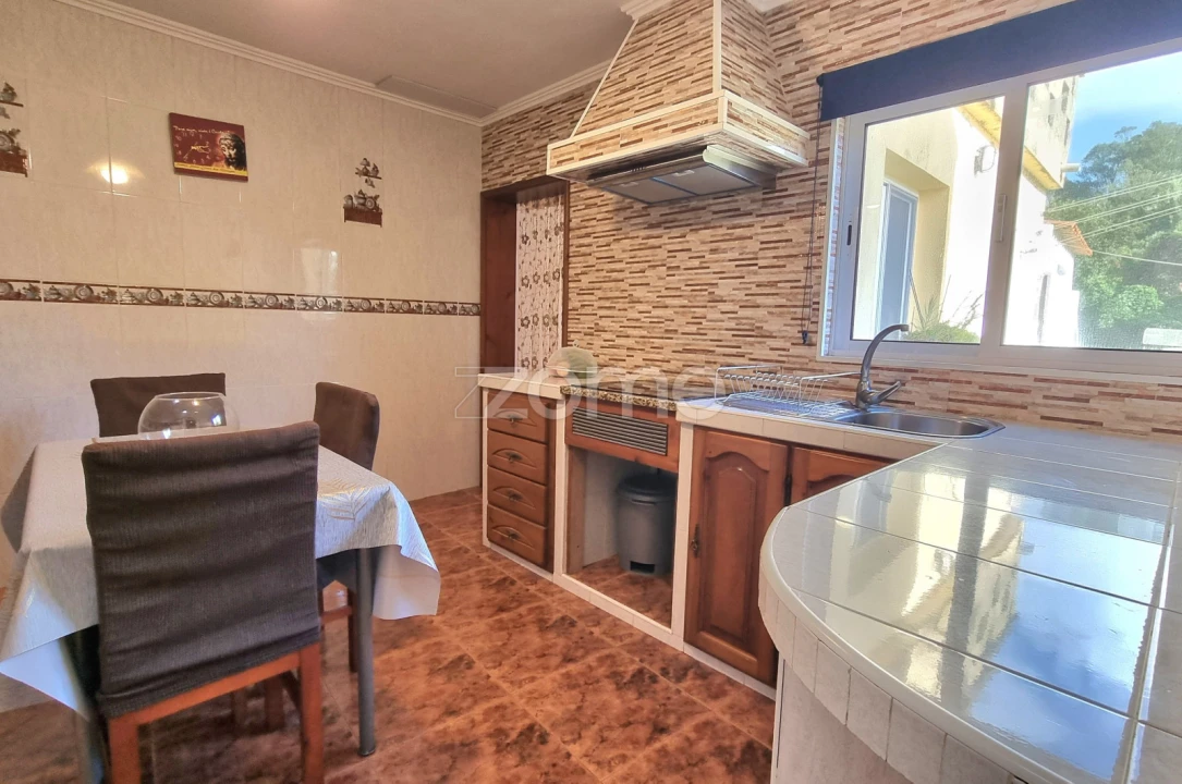 Moradia T3 para Venda em Cabouco Foto 18