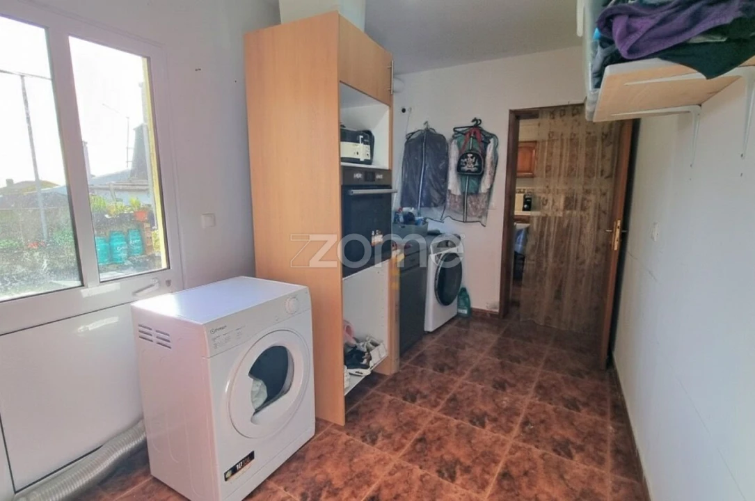 Moradia T3 para Venda em Cabouco Foto 20