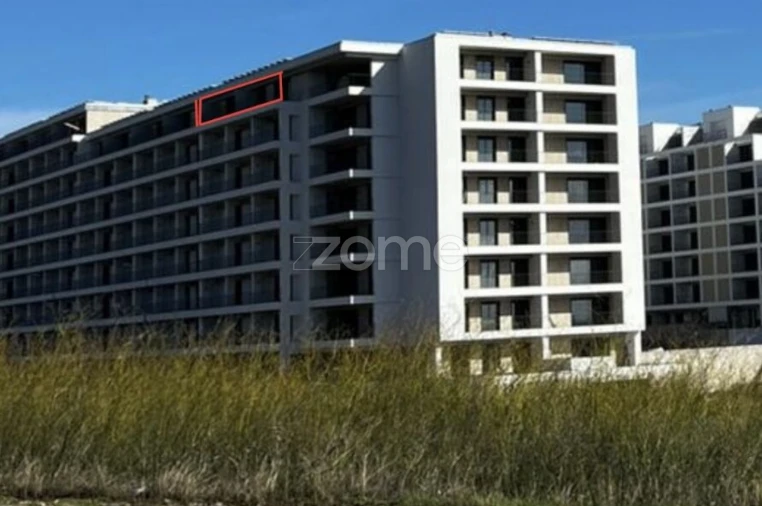 Apartamento T2 para Venda em Santo António dos Cavaleiros e Frielas Foto 15