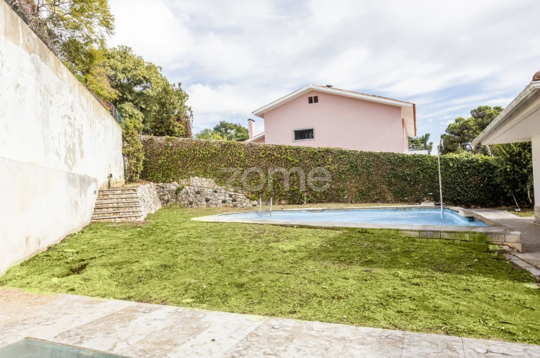 Moradia T5 para Venda em Oeiras e São Julião da Barra, Paço de Arcos e Caxias Foto 26