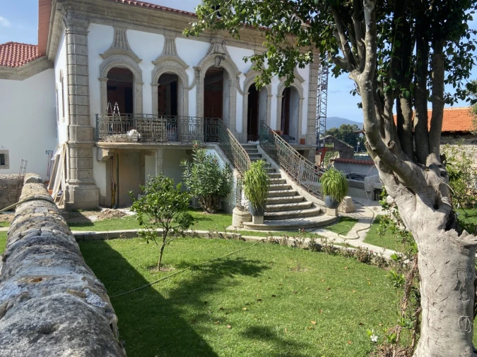 Apartamento T5 para Venda em Vila Nova de Cerveira e Lovelhe Foto 2