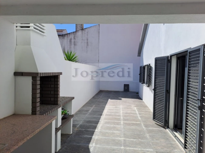Moradia T4 para Venda em Charneca de Caparica e Sobreda Foto 9