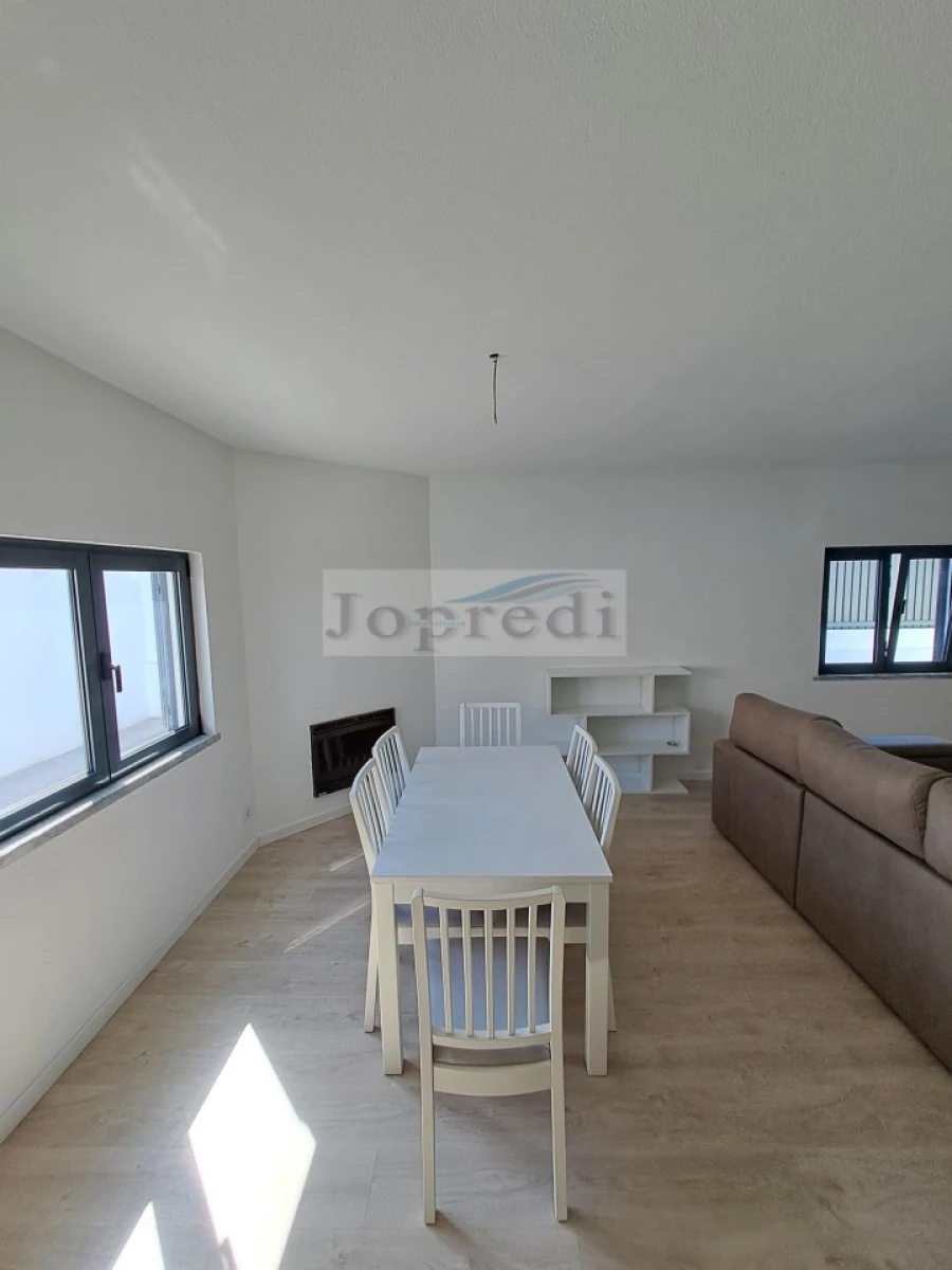 Moradia T4 para Venda em Charneca de Caparica e Sobreda Foto 22