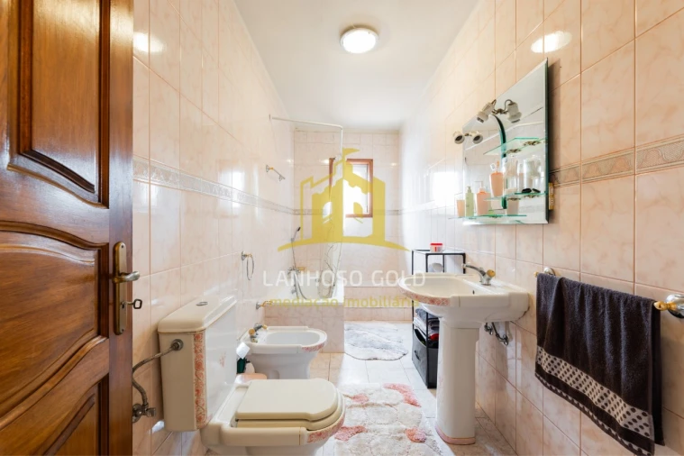 Moradia para Venda em Taide Foto 13