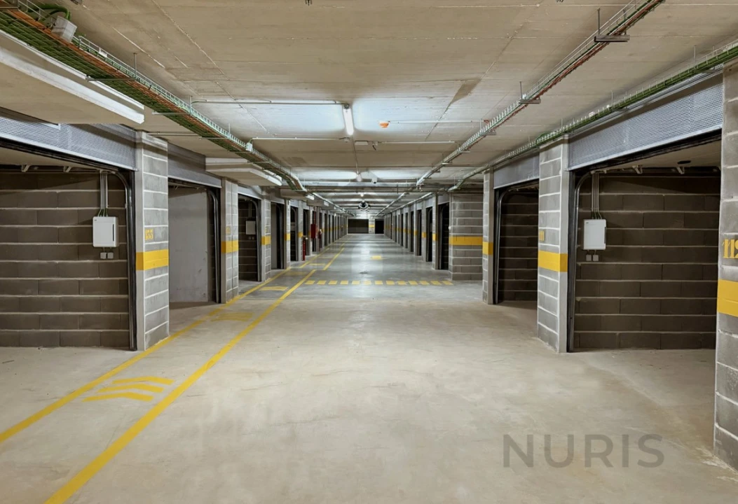 Garagem para Venda em Portimão Foto 2