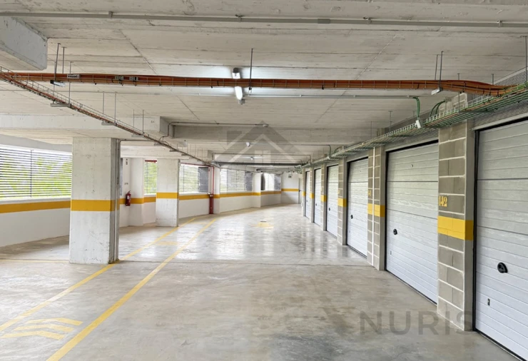 Garagem para Venda em Portimão Foto 14