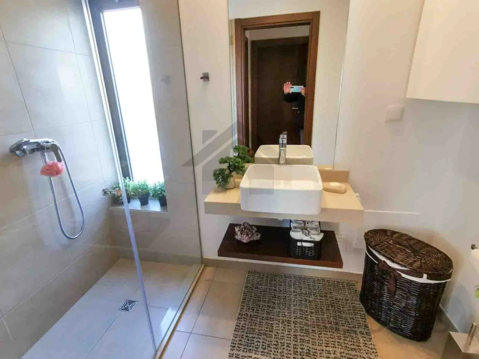 Apartamento T2 para Arrendamento em Portimão Foto 13