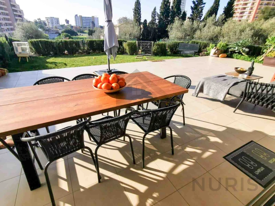 Apartamento T2 para Arrendamento em Portimão Foto 17