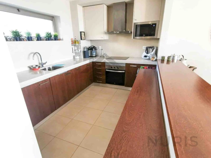 Apartamento T2 para Arrendamento em Portimão Foto 4