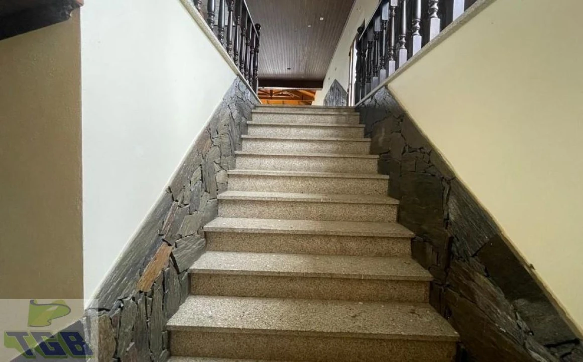 Negócio para Venda em Valongo dos Azeites Foto 7