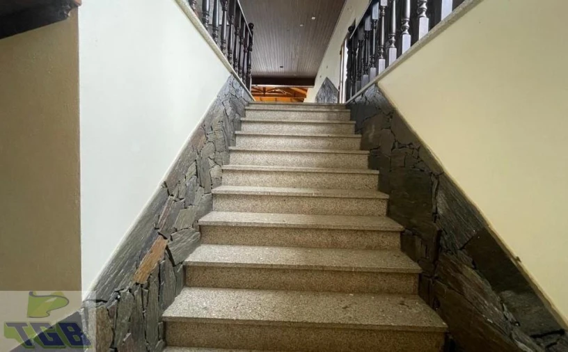 Negócio para Venda em Valongo dos Azeites Foto 7