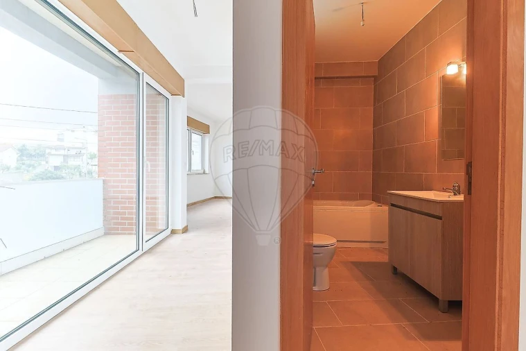 Moradia T4 para Venda em São Martinho do Bispo e Ribeira de Frades Foto 11