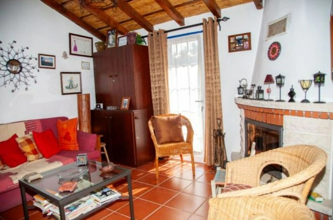 Moradia T3 para Venda em São Teotónio Foto 6