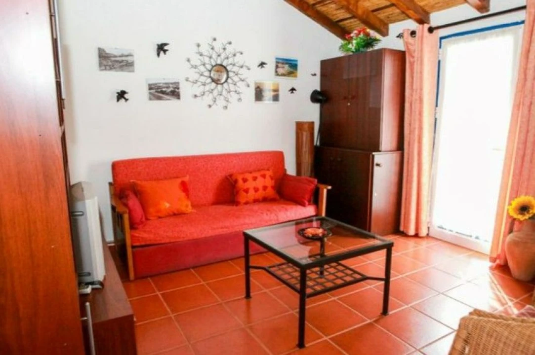 Moradia T3 para Venda em São Teotónio Foto 7