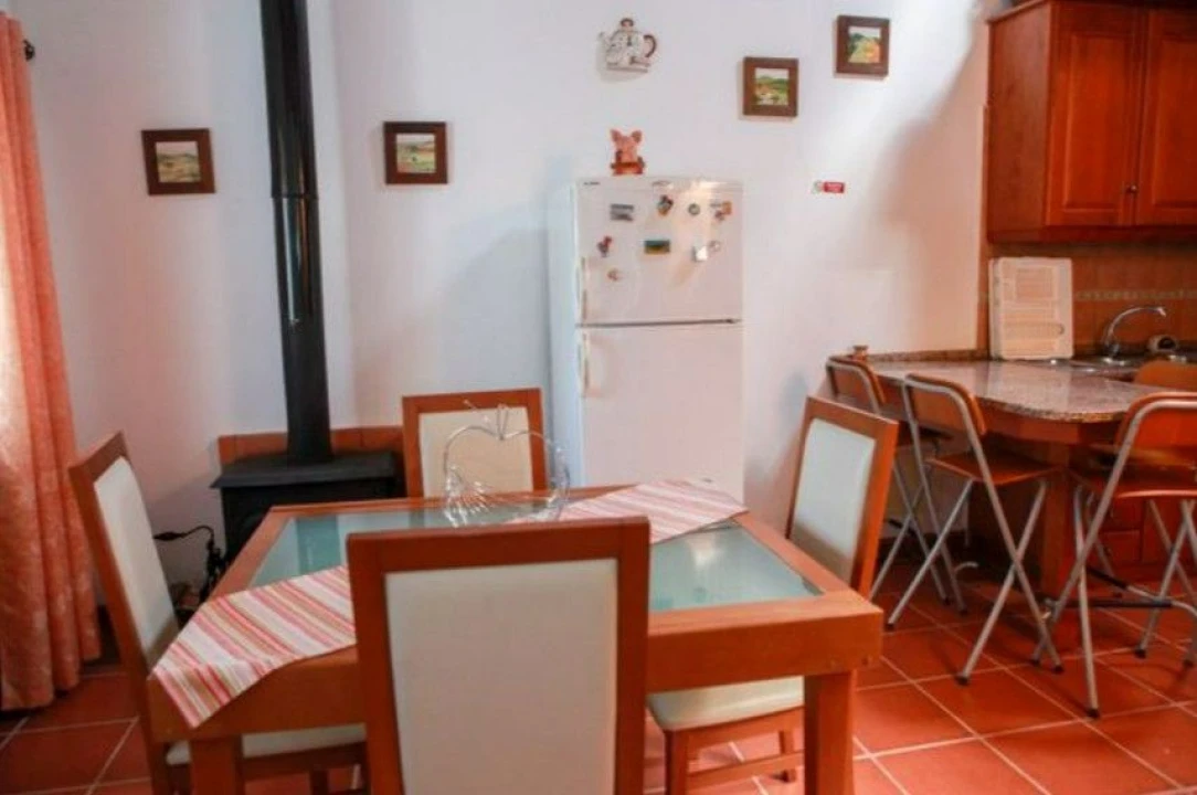 Moradia T3 para Venda em São Teotónio Foto 11