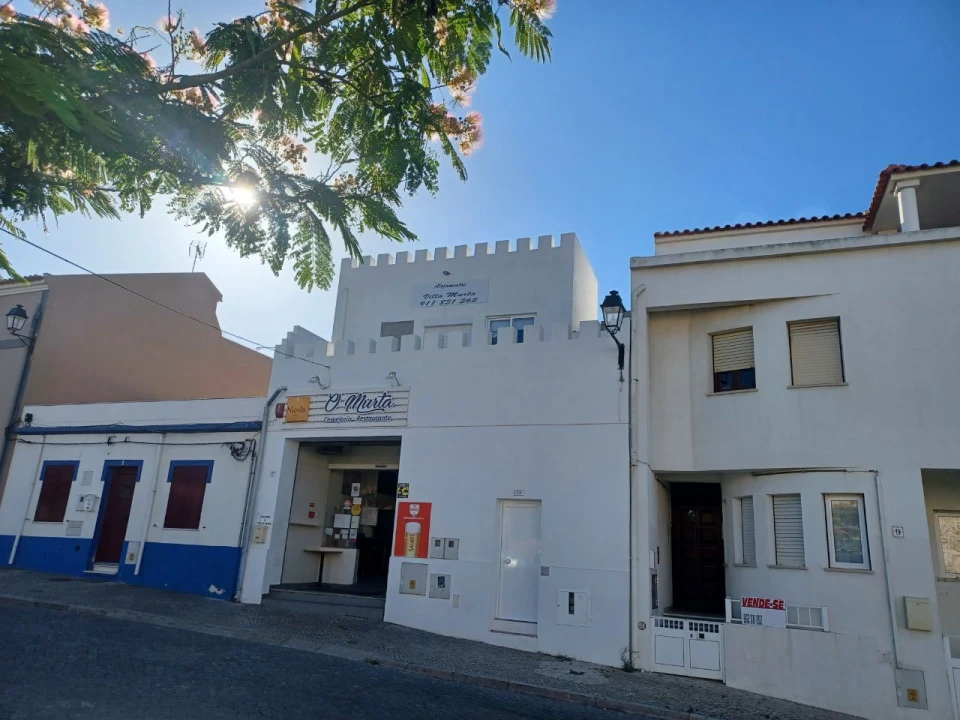Negócio para Venda em Sines Foto 1